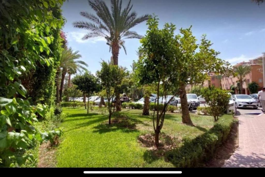 Riad Nolya Luxury Marrakech - Totalement Renove - Capacite Jusqu A 10 Lits Spacieux Marrakesh Exterior foto